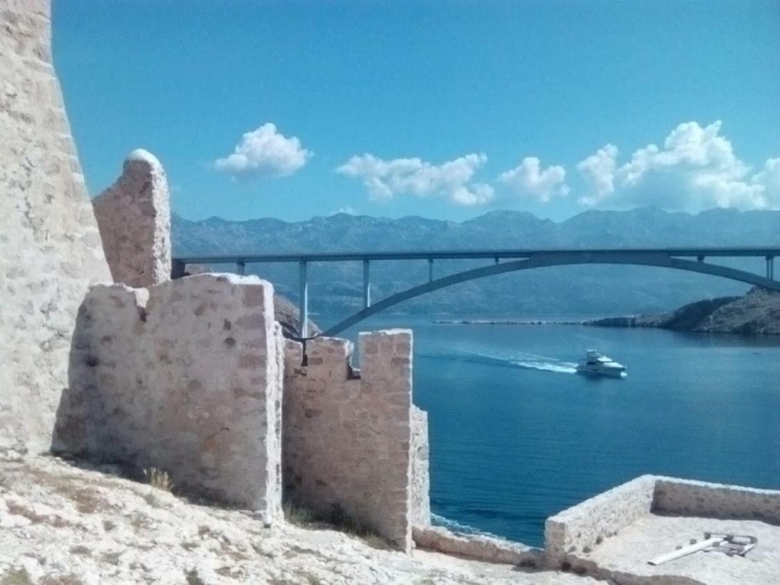Appartamento Luciana Povljana Esterno foto